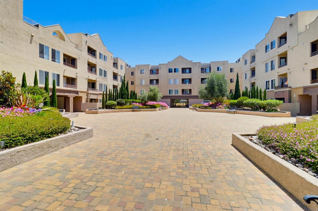 8889 Caminito Plaza Centro - photo 2