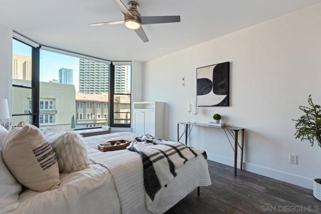 500 W Harbor Dr, San Diego CA: https://media.crmls.org/mediaz/c3690d0a-f2ee-40d1-817e-dd99a414d8b0.jpg
