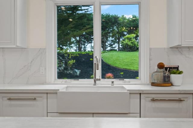 1535 Lakeview Drive, Hillsborough CA: https://media.crmls.org/mediaz/c369d925-7152-4f8a-8a2a-b84886d61be3.jpg