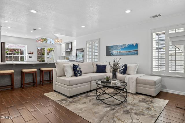 676 Pacific Cove Drive, Port Hueneme CA: https://media.crmls.org/mediaz/c36ab145-c034-456d-811f-47328a7a51d4.jpg