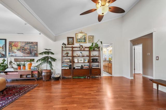 Detail Gallery Image 17 of 64 For 295 Camino Elevado, Bonita,  CA 91902 - 4 Beds | 2 Baths