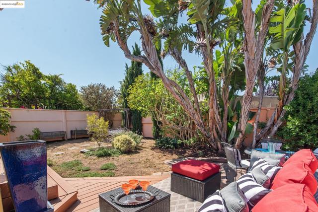 2721 Best Ave., Oakland CA: https://media.crmls.org/mediaz/c36c0171-7402-496a-8577-f53abb3659cb.jpg