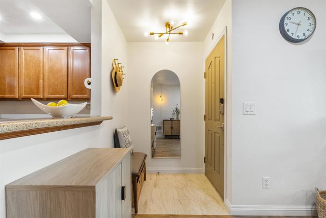 Detail Gallery Image 3 of 25 For 432 Edgehill Ln #74,  Oceanside,  CA 92054 - 1 Beds | 1 Baths