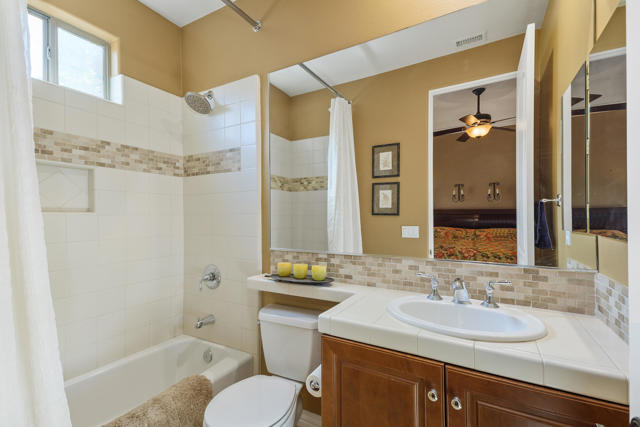 78494 Blackstone Court, Bermuda Dunes CA: https://media.crmls.org/mediaz/c36d0d08-e3d9-4015-b521-689aa8c976ba.jpg