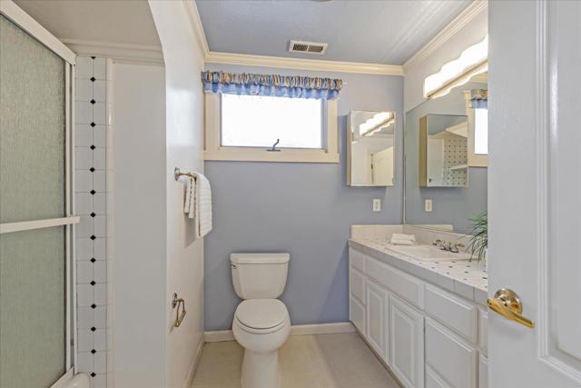 137 S 17th Street, San Jose CA: https://media.crmls.org/mediaz/c36dbfe2-050b-40bc-9f19-077e998a2604.jpg