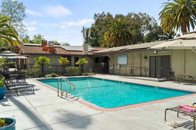 283 Casitas Bulevar, Los Gatos CA: https://media.crmls.org/mediaz/c36ecf02-5633-4f76-a94e-f126eb1329d0.jpg