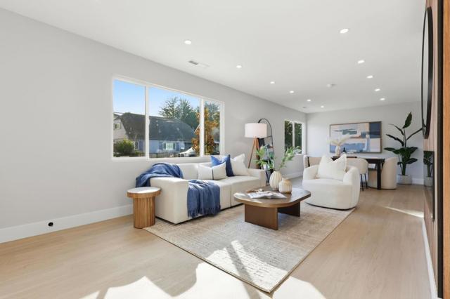 324 Glencourt Way, Pacifica CA: https://media.crmls.org/mediaz/c370a5cd-dc68-44e7-bb72-13ceedb8a3c2.jpg