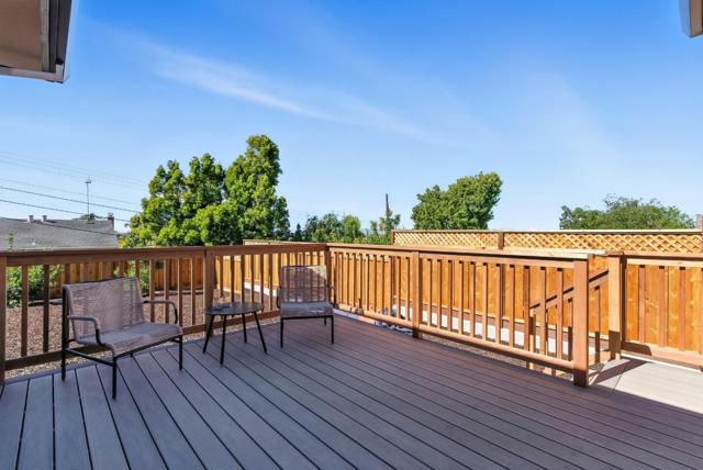 312 W 39th Avenue, San Mateo CA: https://media.crmls.org/mediaz/c370fefb-72e1-42dc-83c7-a0de1bc0f17c.jpg