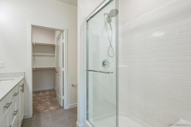 885 Blackstone, San Marcos CA: https://media.crmls.org/mediaz/c3715614-d577-4c73-9a2e-260bd6369735.jpg