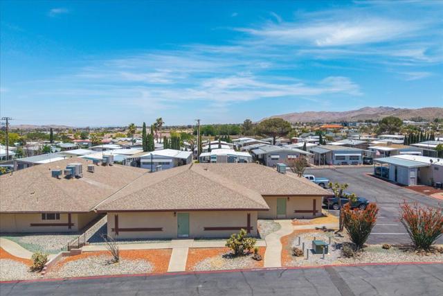 7425 Church Street, Yucca Valley CA: https://media.crmls.org/mediaz/c3718422-e9c1-4ef5-a6d0-449b44f375b7.jpg