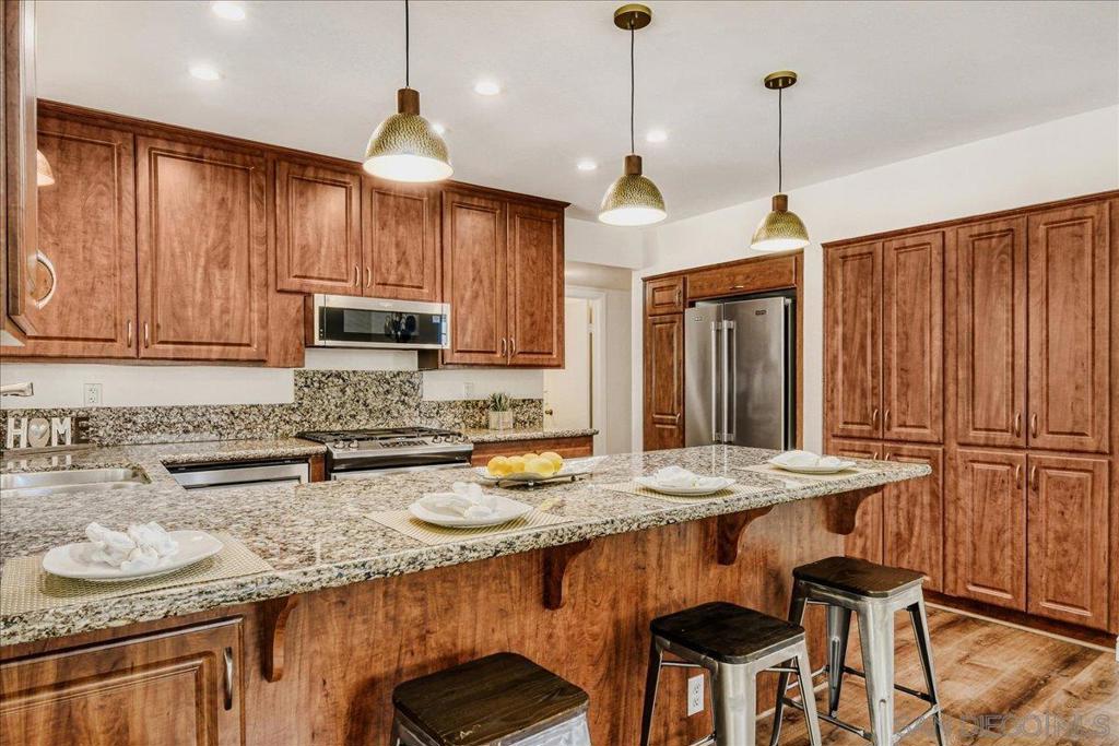 2552 Arnott Street - photo 3