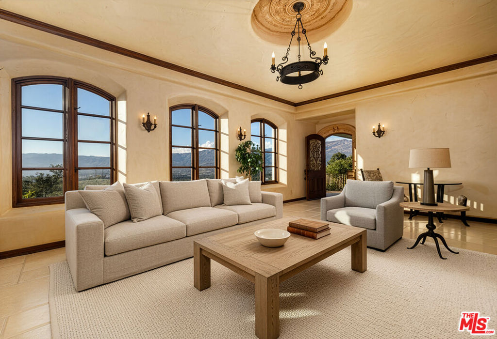 MLS #25615941 image #20