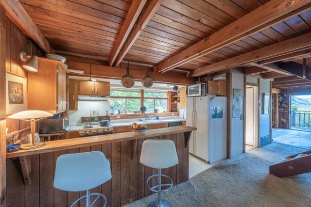 0 Calle De Quien Sabe, Carmel Valley CA: https://media.crmls.org/mediaz/c3724976-1e9d-4115-877a-66c428ee4d77.jpg