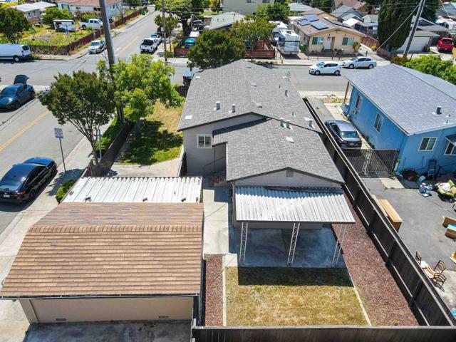 33972 10Th St, Union City CA: https://media.crmls.org/mediaz/c37498e1-c27b-48b7-8410-d9a000283974.jpg