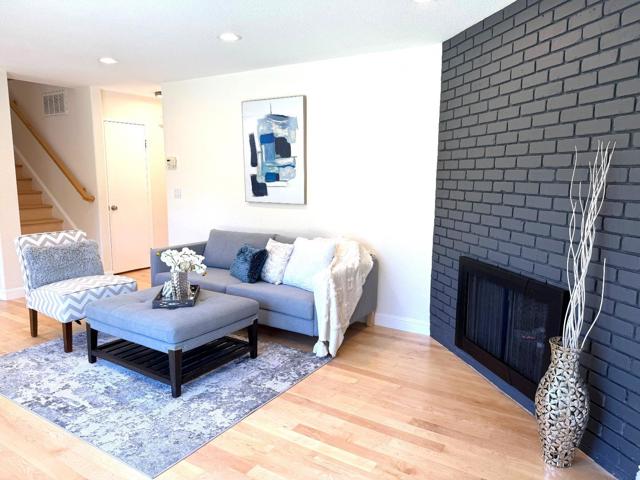 956 Redmond Avenue, San Jose CA: https://media.crmls.org/mediaz/c374b101-b511-4933-9730-b32317803b9a.jpg