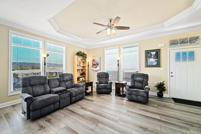 Detail Gallery Image 7 of 26 For 12809 Estrella Vista St #233,  Poway,  CA 92064 - 3 Beds | 2 Baths