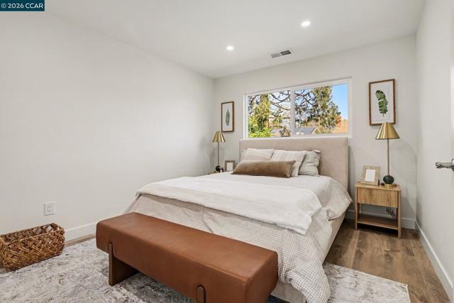 Image 15 of 29 For 2579 Montgomery Ave