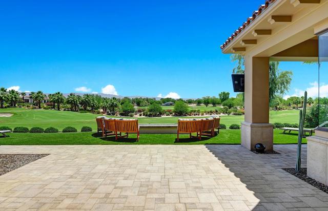 75851 Via Pisa, Indian Wells CA: https://media.crmls.org/mediaz/c376623d-c1b7-4014-9f81-9eec909dde28.jpg