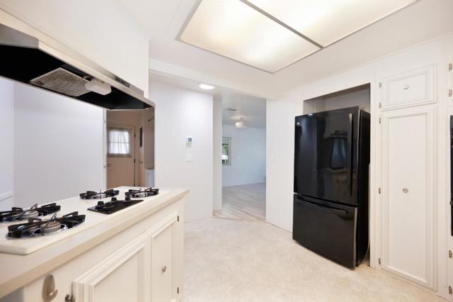 12339 Pepperwood, Auburn CA: https://media.crmls.org/mediaz/c376ba53-50fc-45b4-8049-5e0112c73373.jpg