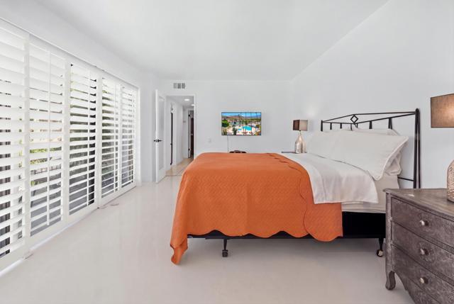 2440 S Linden Way #B, Palm Springs, CA 92264