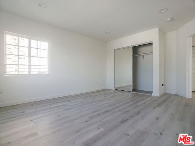158 N Edgemont Street, Los Angeles CA: https://media.crmls.org/mediaz/c3789fb7-e8a0-42db-a587-c073218f03c0.jpg