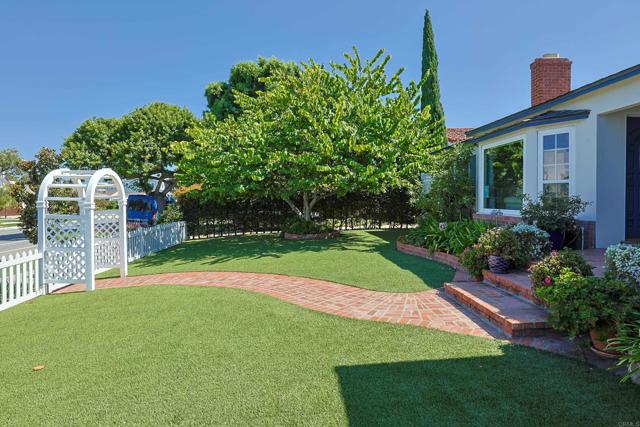 Image 46 of 55 For 733 Alameda  