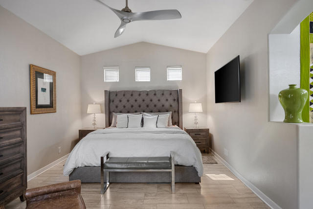642 E Daisy Street, Palm Springs CA: https://media.crmls.org/mediaz/c379584b-27cf-42fc-999e-660ae2decc9a.jpg