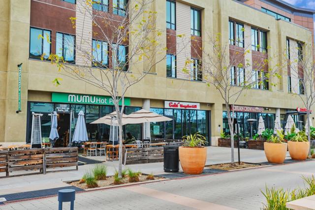1028 Foster Square Lane, Foster City CA: https://media.crmls.org/mediaz/c37bb809-6002-4f59-83d9-4e752735bc61.jpg