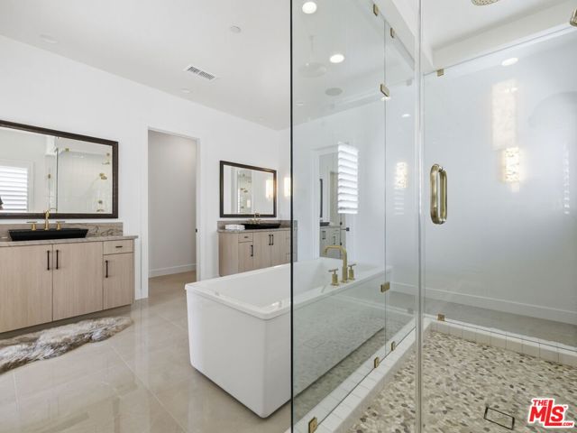 Image 31 of 54 For 12061 Northstar Lane