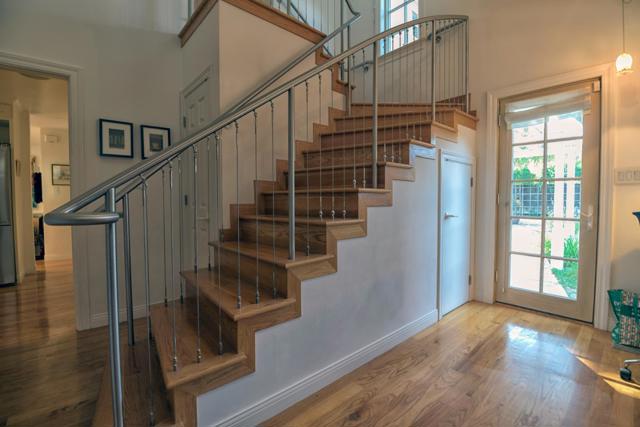 255 University Avenue, Los Gatos CA: https://media.crmls.org/mediaz/c37cddbd-dd0c-4eca-9e4e-e11dd88aa62a.jpg