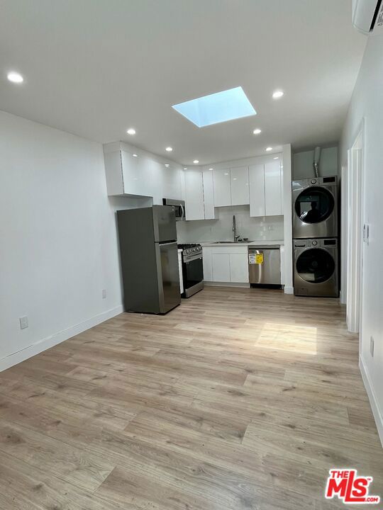 233 N Berendo Street, Los Angeles CA: https://media.crmls.org/mediaz/c37f0baf-ab64-4bb7-9ad0-6f30a7011e13.jpg