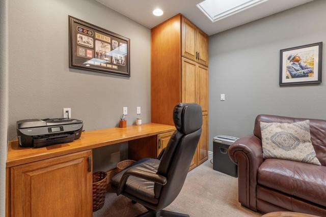 Image 35 of 48 For 352 Villena Way
