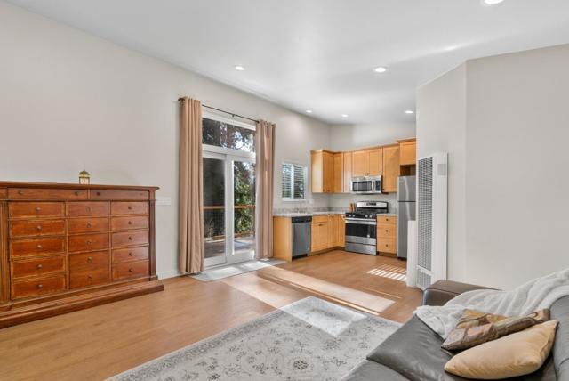 3580 Misty Lane, Aptos CA: https://media.crmls.org/mediaz/c37fc345-84fe-4cda-88ca-25a9503b9c58.jpg