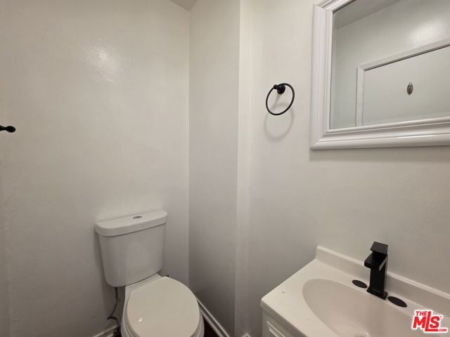 4822 Mascot Street, Los Angeles CA: https://media.crmls.org/mediaz/c3804ff3-81e0-4e2e-b089-86055d001f1e.jpg