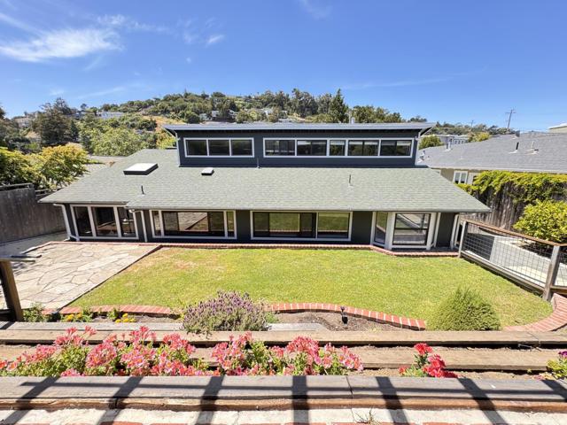 1641 Molitor Road, Belmont CA: https://media.crmls.org/mediaz/c38078c9-95e0-48f1-8fdc-7af7edaabb74.jpg