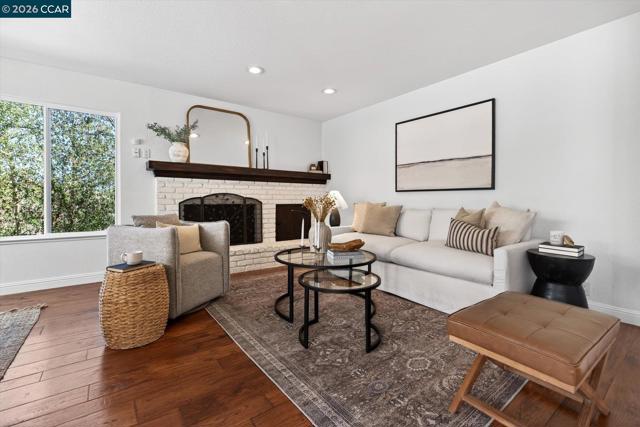 Image 19 of 51 For 1816 Meadow Ln