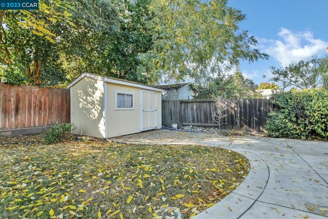 315 Betty Lane, Pleasant Hill, California 94523-2808, 5 Bedrooms Bedrooms, ,2 BathroomsBathrooms,Single Family Residence,For Sale,Betty Lane,41044136