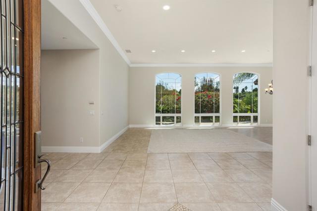 Detail Gallery Image 8 of 56 For 1776 Camino De Nog, Fallbrook,  CA 92028 - 5 Beds | 4 Baths