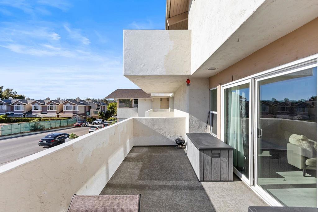 7512 Viejo Castilla Way - photo 8