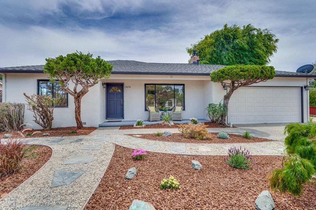 10656 Larry Way