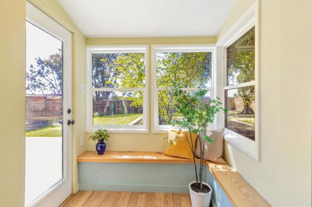 2619 Columbia Boulevard, Richmond CA: https://media.crmls.org/mediaz/c3847e6e-ced2-46eb-b24c-a2518fc32334.jpg