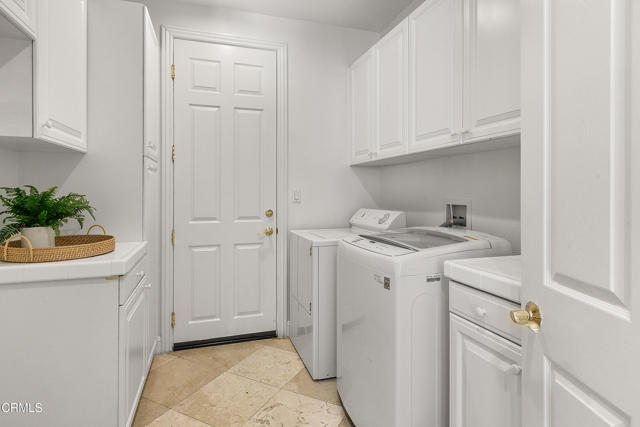 Detail Gallery Image 30 of 75 For 5358 Calarosa Ranch Rd, Camarillo,  CA 93012 - 5 Beds | 5/1 Baths