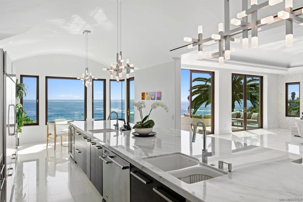 MLS #250041523SD image #11