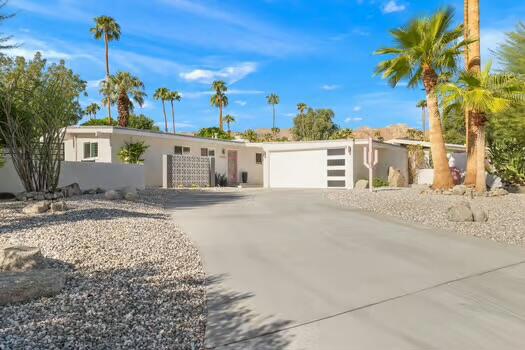71695 Tunis Road, Rancho Mirage, CA 92270