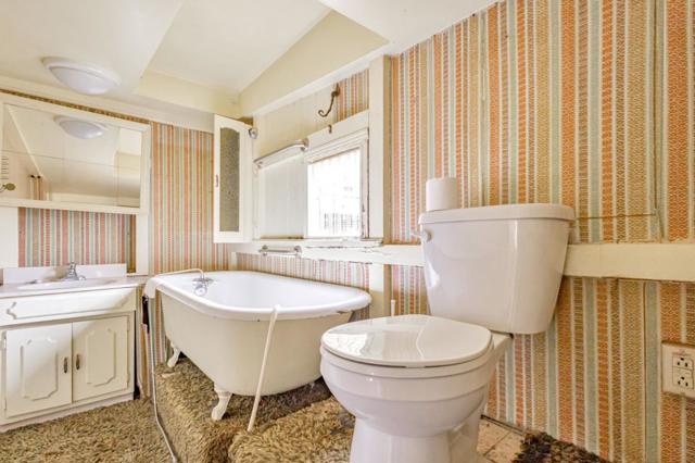 658 Lisbon Street, San Francisco CA: https://media.crmls.org/mediaz/c38852df-2ebc-4bd8-9f51-19514514c34e.jpg