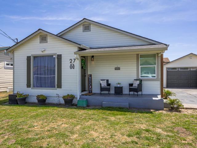 27 Burchell Avenue, Freedom CA: https://media.crmls.org/mediaz/c38a2fd0-1bf0-4fde-8ba9-d7498c46438c.jpg