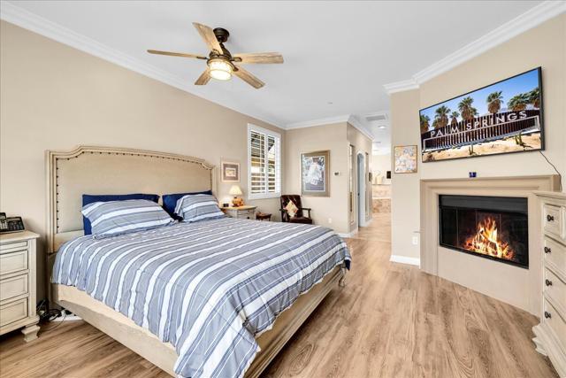 3839 Blue Sky Way, Palm Springs CA: https://media.crmls.org/mediaz/c38a6acb-9f5b-490b-8891-a0aab79ac13b.jpg