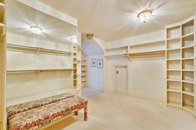 21697 Rainbow Drive, Cupertino CA: https://media.crmls.org/mediaz/c38b2492-3150-4e07-9560-a2100d998cc5.jpg