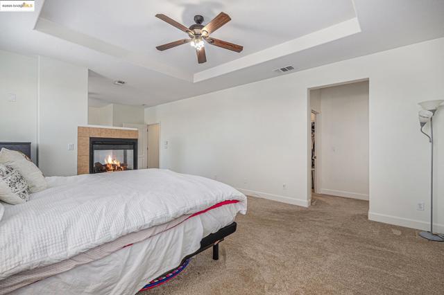 140 Ridge Crest Ct, Oakley CA: https://media.crmls.org/mediaz/c38b438f-9555-4f44-9d7b-9c24758f0132.jpg