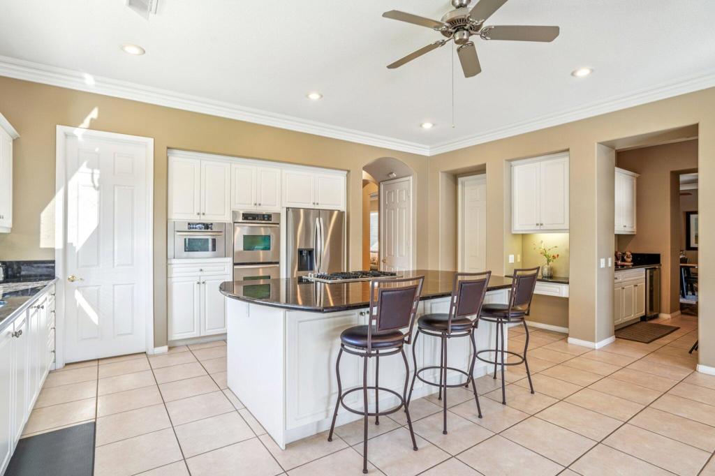 MLS #219139348DA image #16